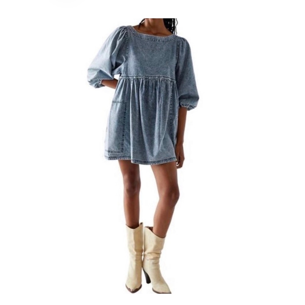 Free People Smocked Babydoll Denim Mini Dress 
Size: XS